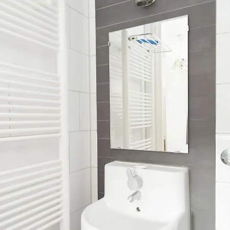 Romantic Close To The Forest Tatil Evi Bergen