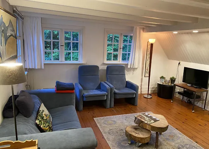 In Near The Дом отдыха