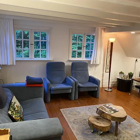 In Near The Дом отдыха